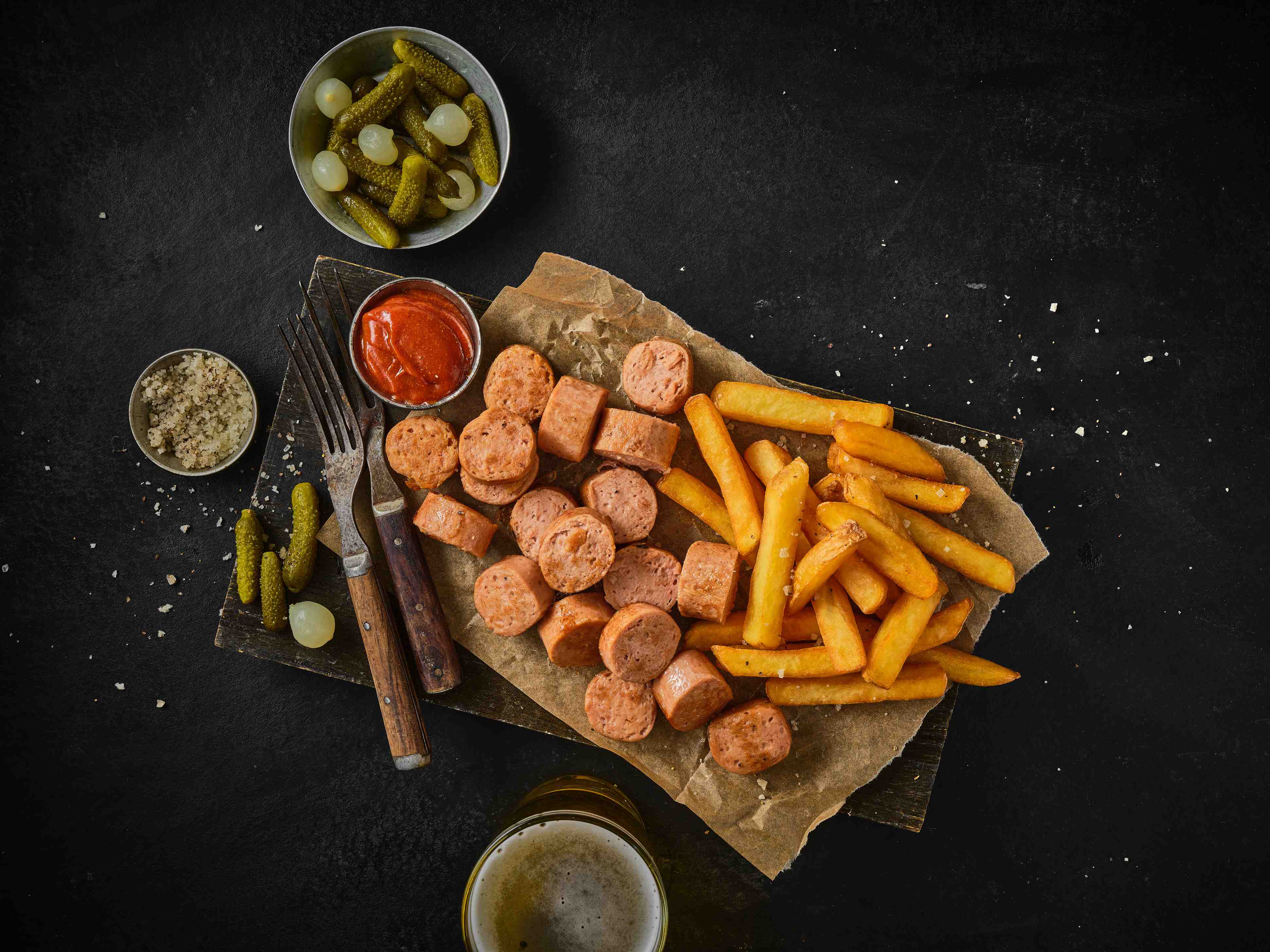 Delicious currywurst made from vegan Redefine bratwurst